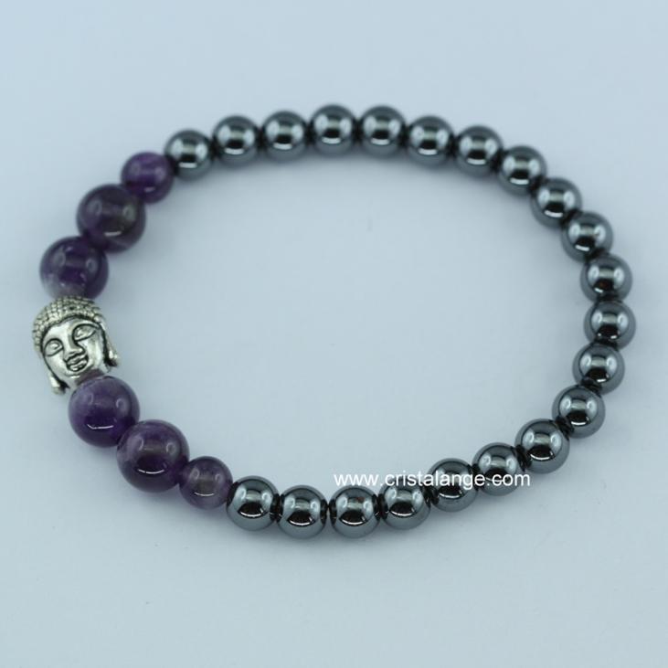 Découvrez le pouvoir des pierres en lithotherapie avec ce bracelet en améthyste, pierre violette dans la bijouterie en ligne Cristalange.com.L'améthyste, pierre du chakra couronne de référence.