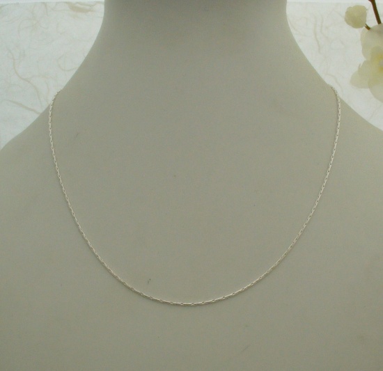Albina silver chain