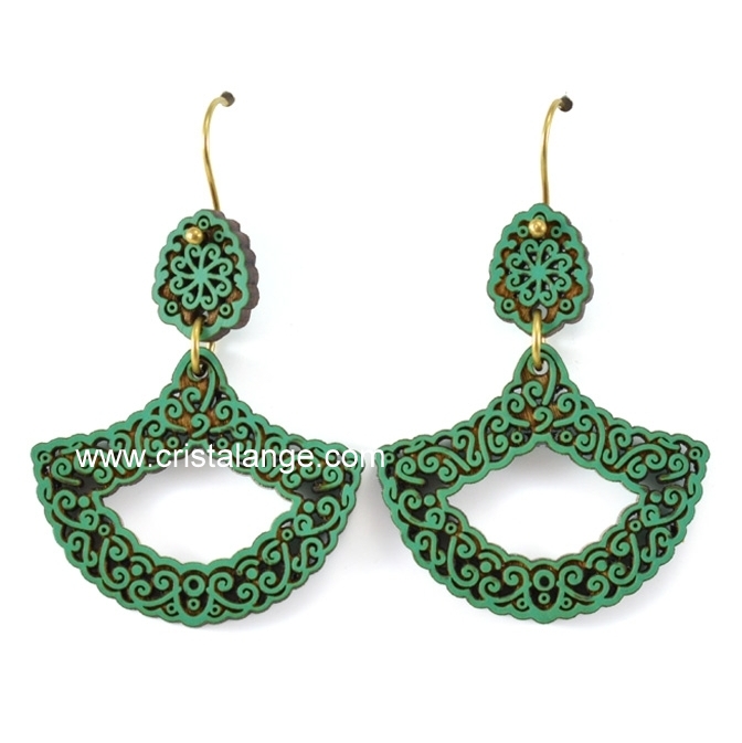Ultra light wood earrings Sourire (2 colors)