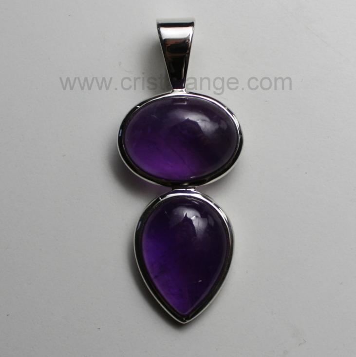 Discover the healing power of stones with this amethyst, purple semi precious stone pendant