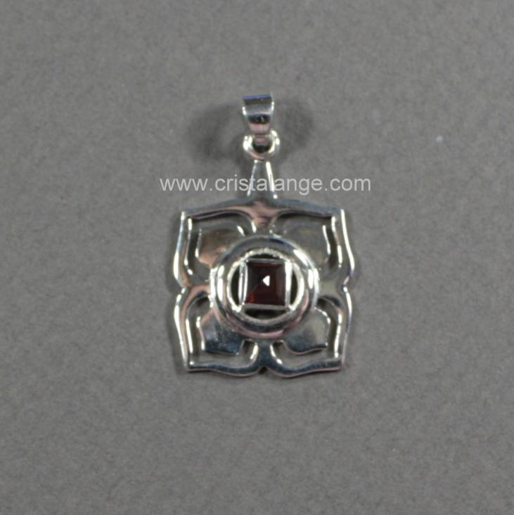 Root chakra Muladhara pendant with garnet