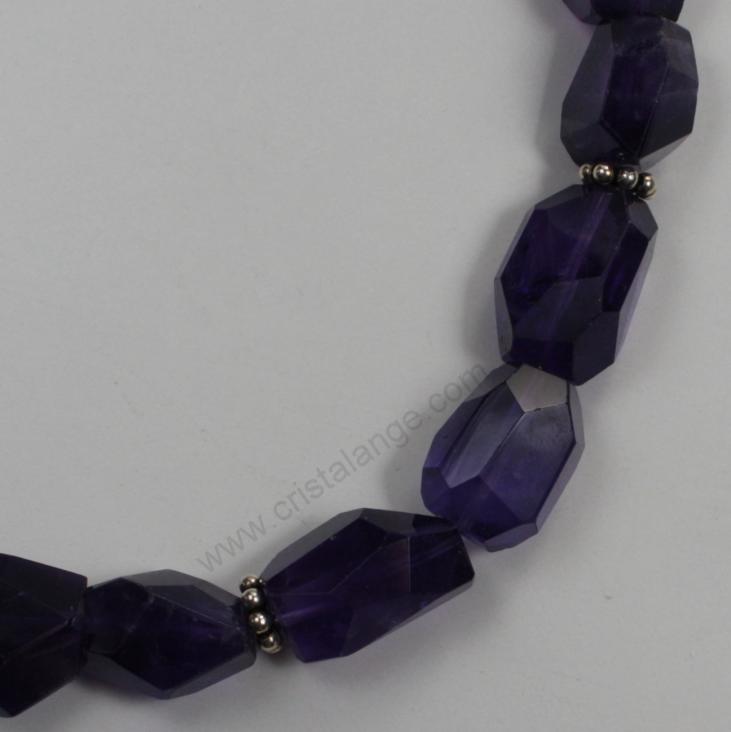 Discover our healing with gemstone jewellery with this purple amethyst necklace