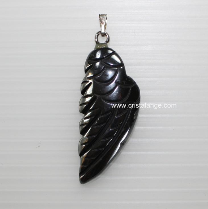 Discover our jewellery with semi precious stones and guardian angels, here an angel wing pendant, in hematite, black semi precious stone