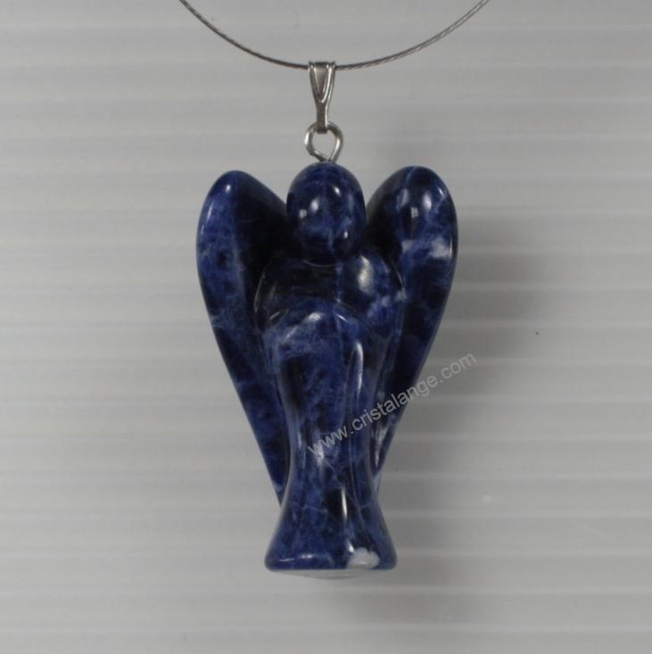 Discover our jewellery with semi precious stones and guardian angels, here a guardian angel in sodalite