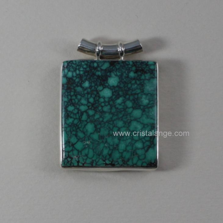 Camelie turquoise pendant