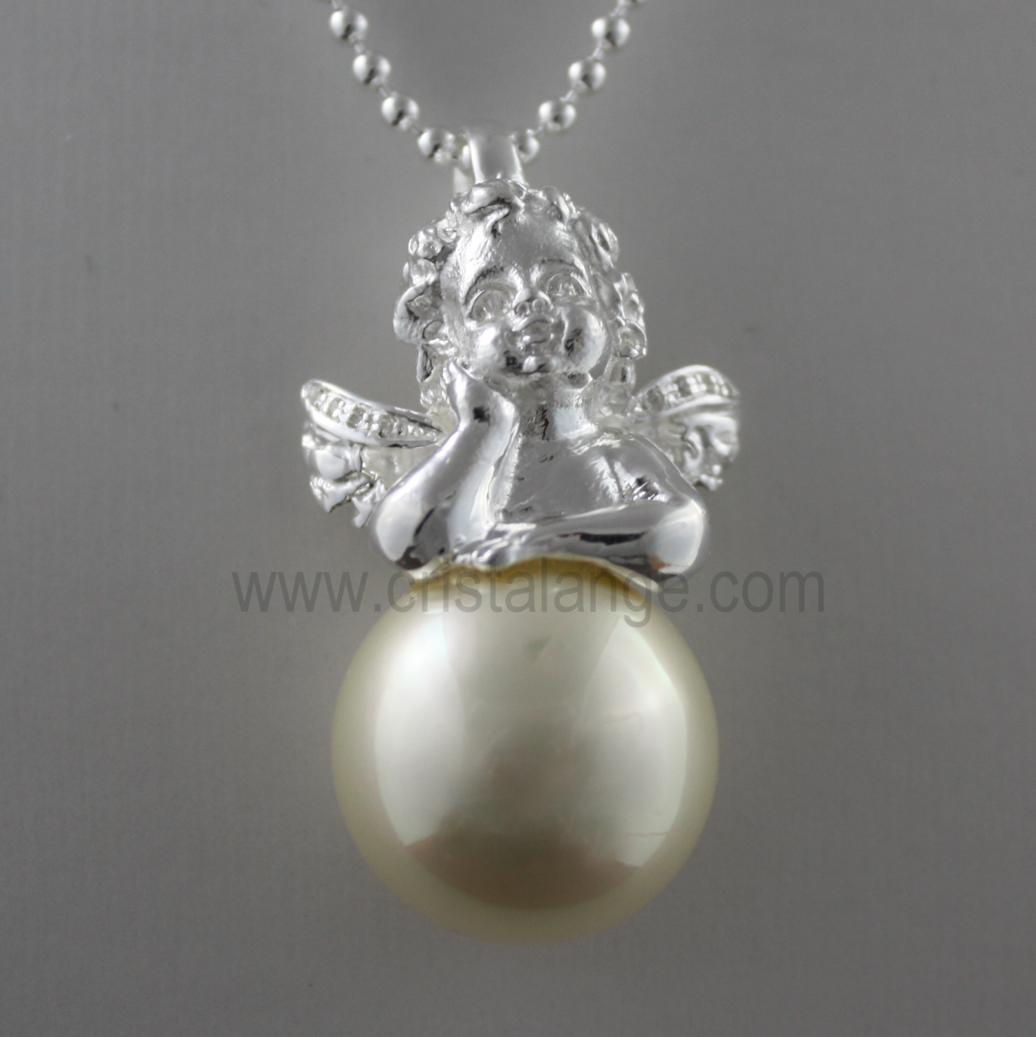 Bracelet enfant mini ange en argent sur perles cristal