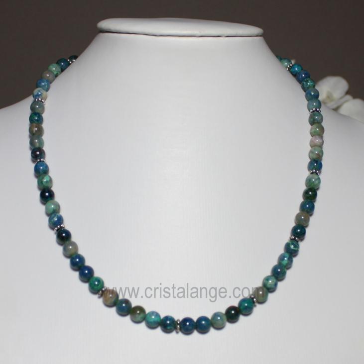 Tous les bijoux en chrysocolle sont sur cristalange.com; des bracelets mais aussi de colliers et des pendentifs en pierre semi précieuse.