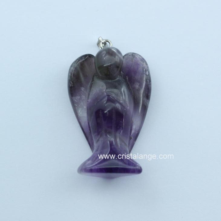 Découvrez notre gamme de bijoux anges gardiens, ange de protection en pierres semi précieuses, ici de l'améthyste, pierre violette